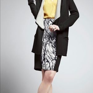 Rachel Roy size 12 Black & White Crepe Skirt